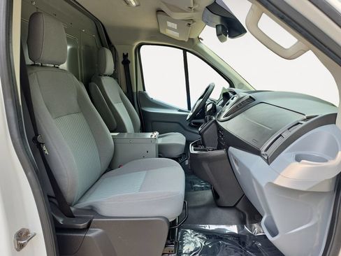 Used 2018 Ford Transit 250 148 Low Roof RWD image 15