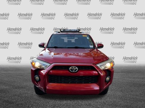 Used 2014 Toyota 4Runner SR5 image 3