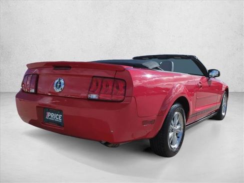 Used 2007 Ford Mustang Deluxe image 5