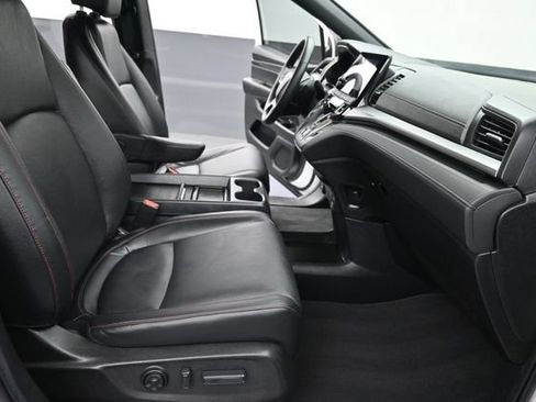 Used 2024 Honda Odyssey Sport image 24