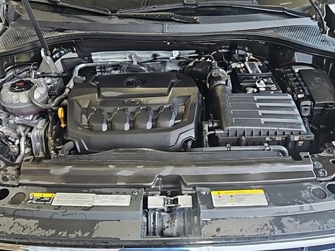 Used 2022 Volkswagen Tiguan SE image 10