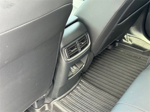 Used 2022 Honda CR-V Touring image 15