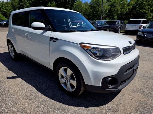 Used 2018 Kia Soul FWD image 7
