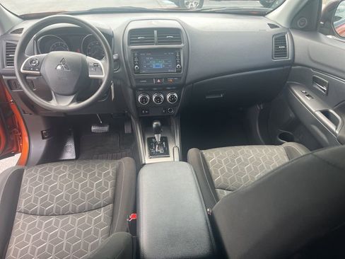 Used 2024 Mitsubishi Outlander Sport ES AWD/4WD image 15