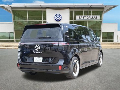 New 2025 Volkswagen ID. Buzz Pro S image 3