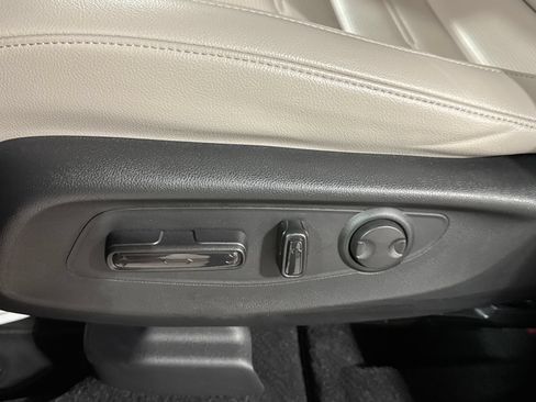 Certified 2025 Honda CR-V EX-L image 15