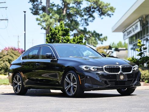Used 2024 BMW 330i xDrive Sedan w/ Premium Package AWD/4WD image 1