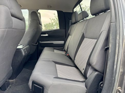 Used 2016 Toyota Tundra SR5 image 12
