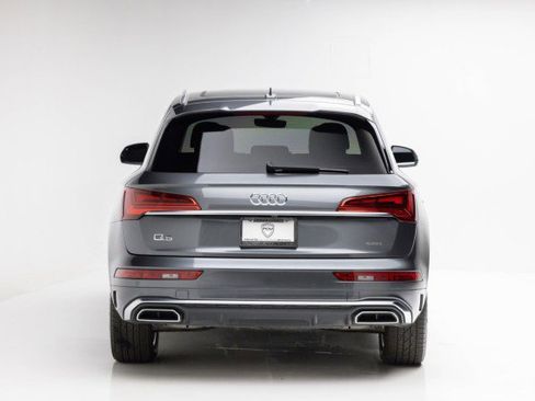 Used 2021 Audi Q5 e Premium w/ Convenience Package image 7