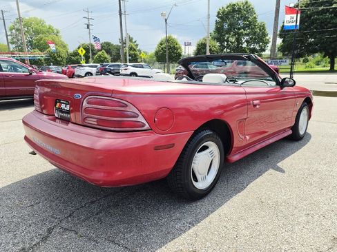 Used 1994 Ford Mustang Convertible RWD image 5