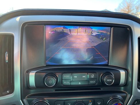 Used 2015 GMC Sierra 1500 SLT w/ SLT Crew Cab Value Package image 27