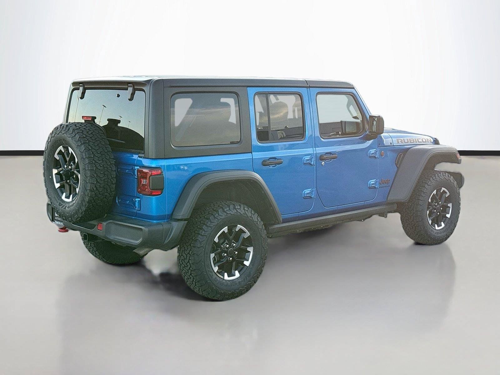 Certified 2025 Jeep Wrangler Unlimited Rubicon AWD/4WD image 13