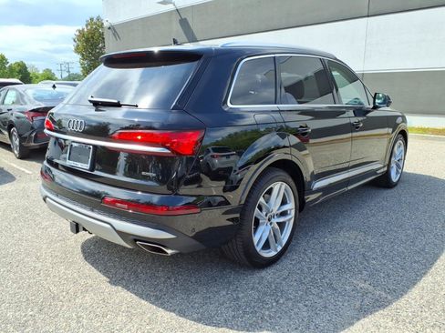 Used 2025 Audi Q3 2.0T Premium Plus w/ Premium Plus Package AWD/4WD image 6