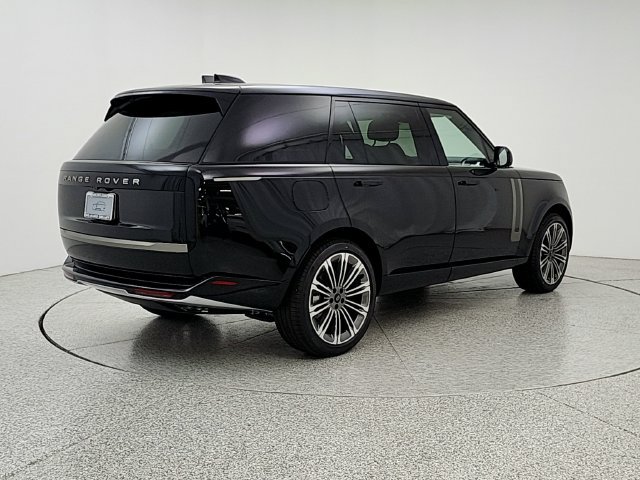New 2027 Land Rover Range Rover Long Wheelbase SE AWD/4WD image 5