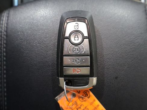 Used 2019 Ford Edge SEL w/ Equipment Group 201A AWD/4WD image 28