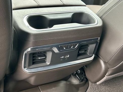 Used 2026 GMC Sierra 1500 Denali w/ Denali Reserve Package AWD/4WD image 18