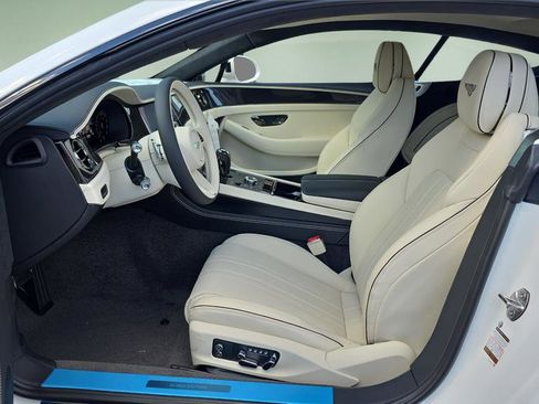 New 2025 Bentley Continental GT image 19