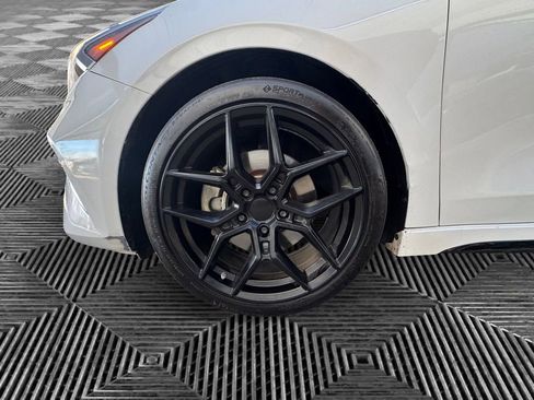 Used 2022 Kia Forte GT image 9