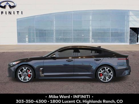 Used 2020 Kia Stinger GT1 image 2