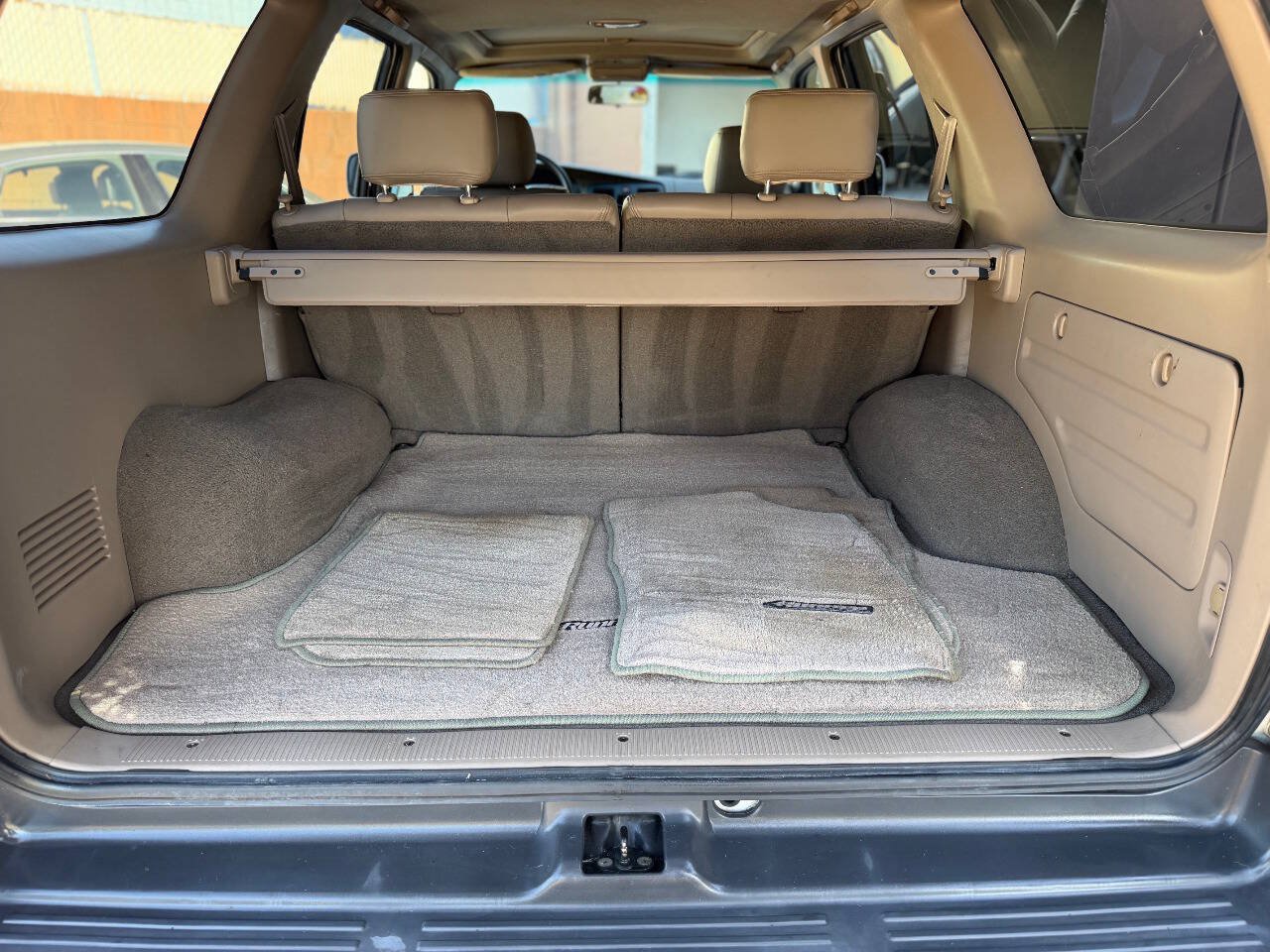 Used 2002 Toyota 4Runner SR5 w/ Upgrade Value Pkg 2 RWD image 25