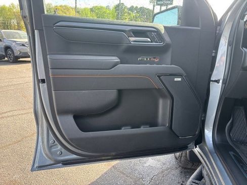 New 2026 GMC Sierra 1500 AT4 image 9