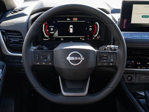 New 2026 Nissan Rogue Platinum AWD/4WD image 13