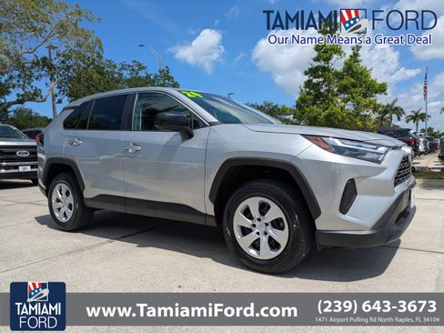 Used 2024 Toyota RAV4 LE AWD/4WD image 1