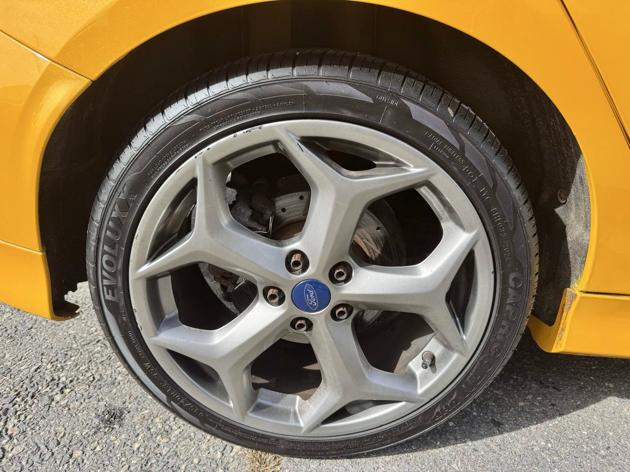 Used 2015 Ford Focus ST FWD image 33