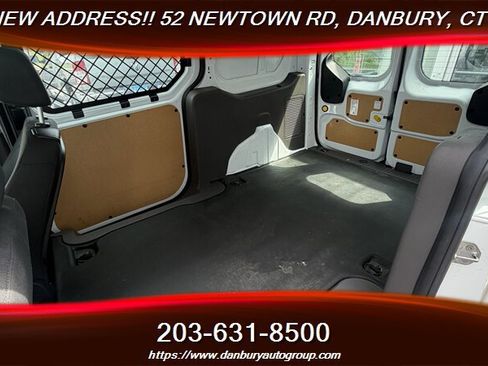 Used 2020 Ford Transit Connect XL FWD image 24