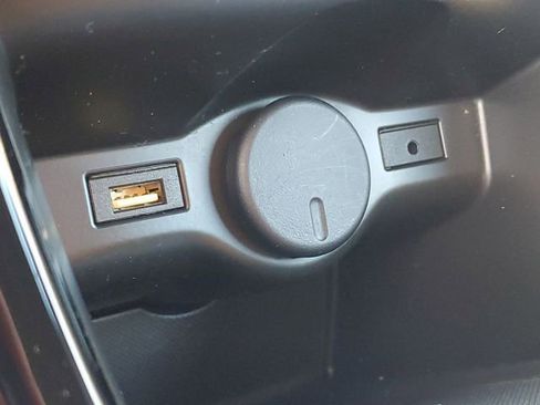 Used 2017 Buick Cascada Premium image 19