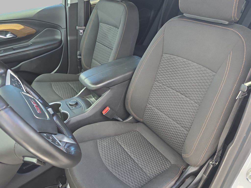 Certified 2020 GMC Terrain SLE w/ LPO, Floor Liner Package FWD image 15