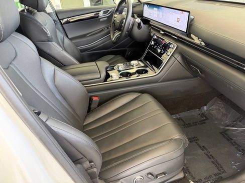 Used 2025 Genesis GV80 2.5T Standard AWD/4WD image 26