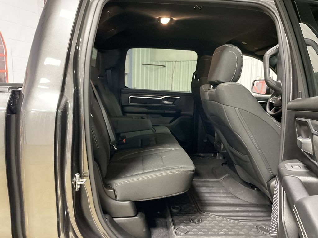 Used 2025 RAM 1500 Big Horn AWD/4WD image 29