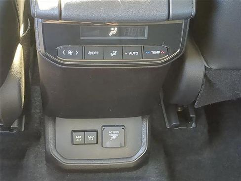 Certified 2020 Toyota Highlander Limited image 18