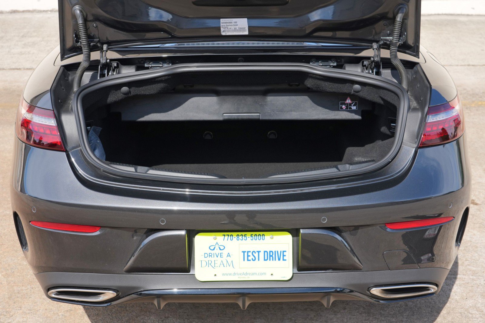Used 2023 Mercedes-Benz E 450 Cabriolet w/ AMG Line image 10