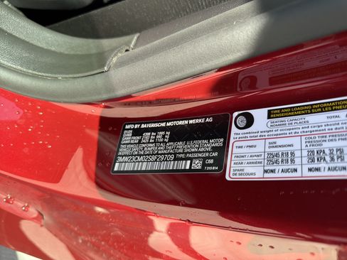 Used 2025 BMW 230i Coupe RWD image 37