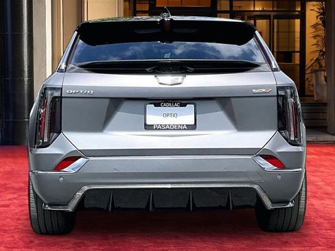 New 2026 Cadillac Optiq V AWD/4WD image 5