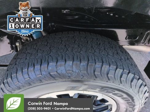 Used 2024 Toyota Tacoma TRD Off-Road AWD/4WD image 30
