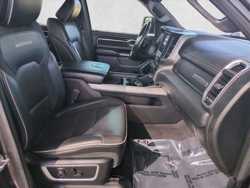 Used 2020 RAM 1500 Laramie w/ Sport Appearance Package image 21