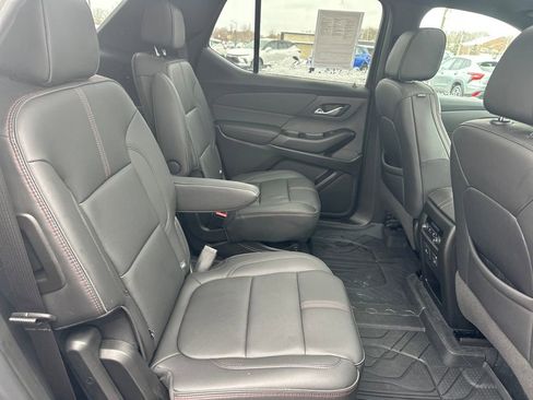 Certified 2023 Chevrolet Traverse RS w/ LPO, Floor Liner Package image 32