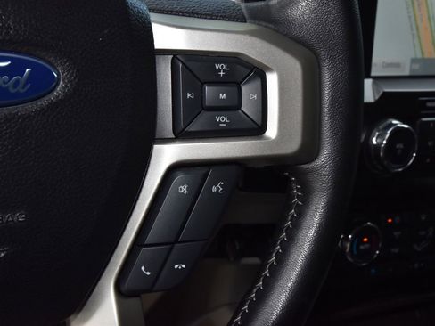 Used 2021 Ford F250 Lariat w/ Lariat Ultimate Package AWD/4WD image 24