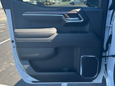 New 2025 Chevrolet Silverado 1500 LT w/ Safety Package image 17