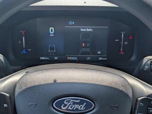 Used 2025 Ford Maverick XL w/ Equipment Group 102A AWD/4WD image 12