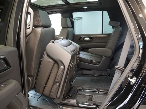 New 2026 Chevrolet Tahoe High Country w/ Sun And Tow Package AWD/4WD image 19