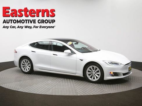 Used 2018 Tesla Model S P100D image 44