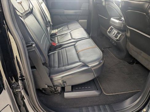 Used 2023 Ford F150 Platinum image 17