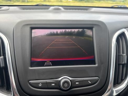 Used 2020 Chevrolet Equinox LT AWD/4WD image 24
