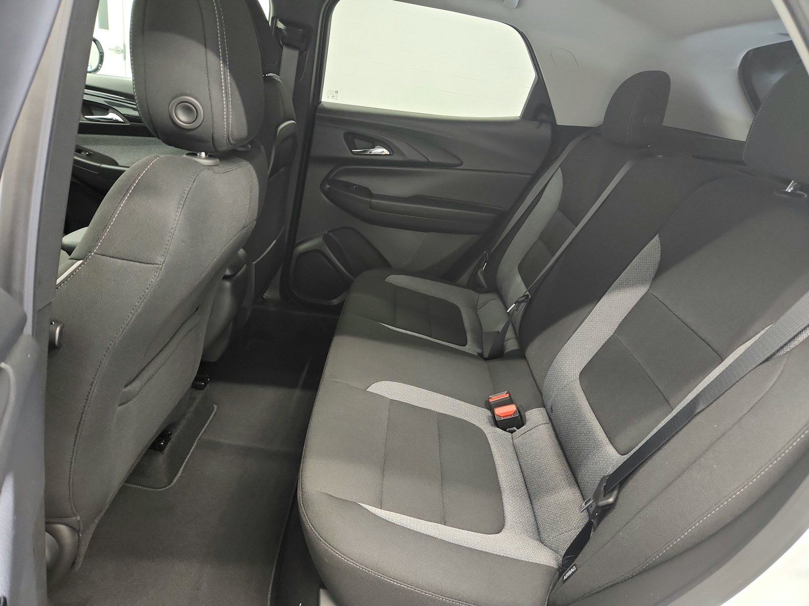 New 2026 Chevrolet TrailBlazer LT w/ Midnight Edition FWD image 22