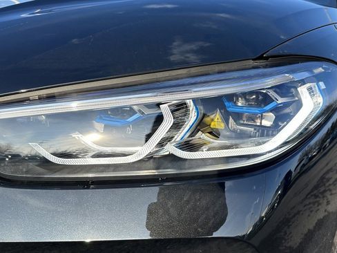 Certified 2025 BMW 840i xDrive w/ Driving Assistance Package image 6