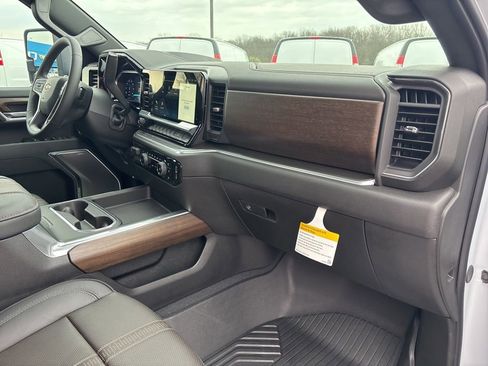 New 2026 Chevrolet Silverado 2500 High Country w/ High Country Premium Package AWD/4WD image 57